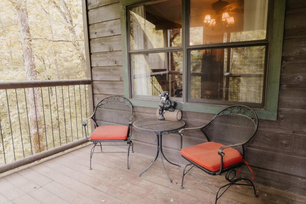 Villa Misty Mountain Sunrise à Sevierville Extérieur photo